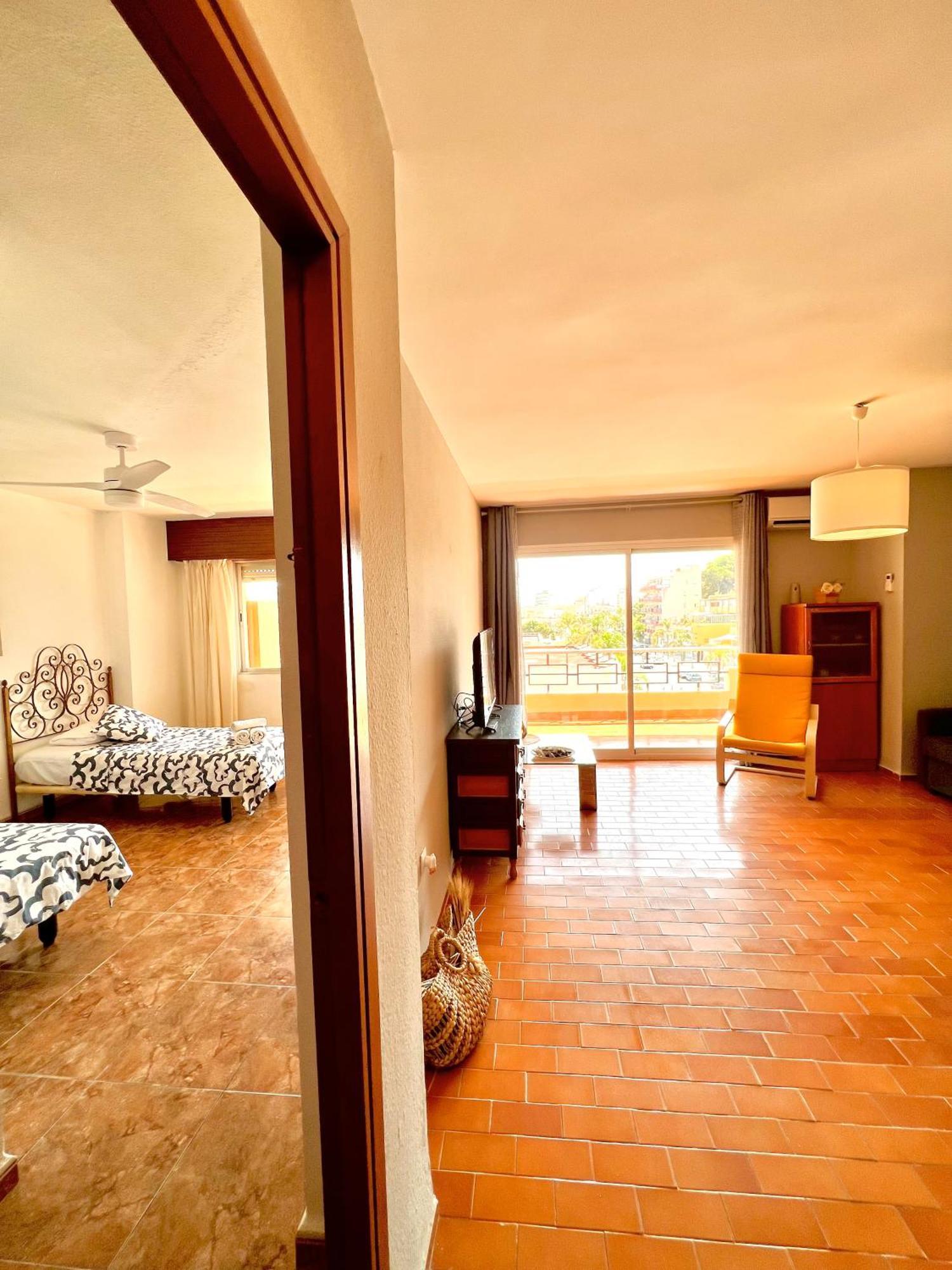 Apartamento Torremolinos Carihuela Nucleo Cristal Exterior foto